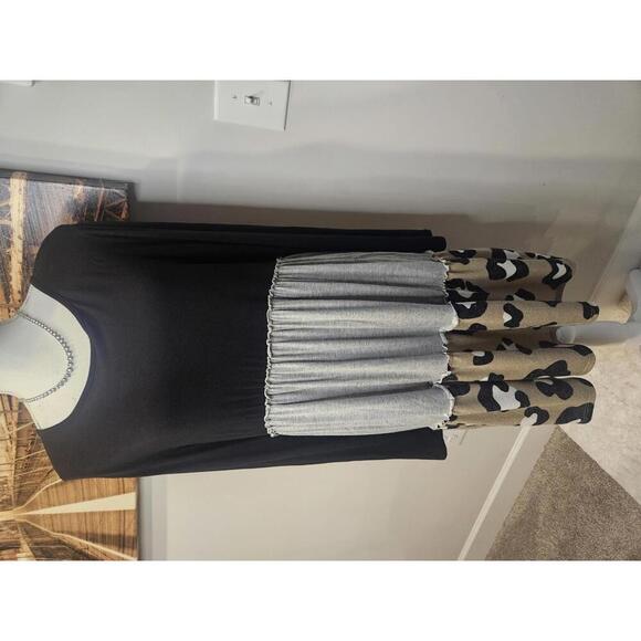 Heimish Stylish Color Block Long Sleeve Dress - Picture 1 of 7